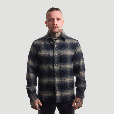 XACUS – Shetland – Blágrá